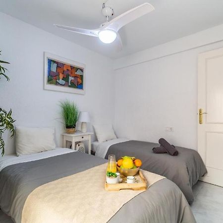 Seaside Boutique Apartment Фуэнхирола Экстерьер фото