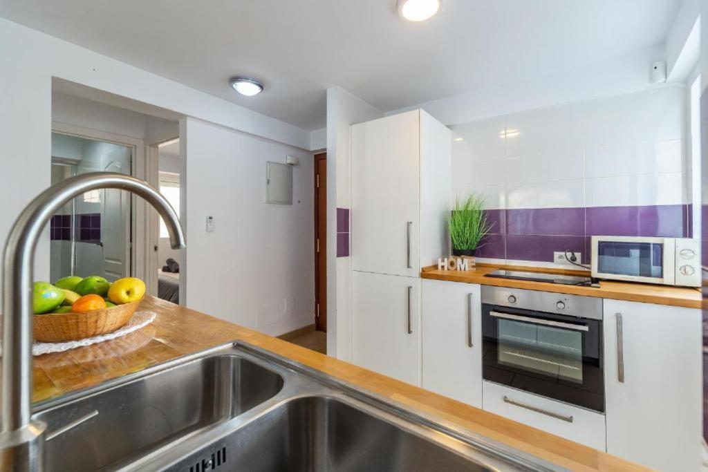 Seaside Boutique Apartment Фуэнхирола Экстерьер фото