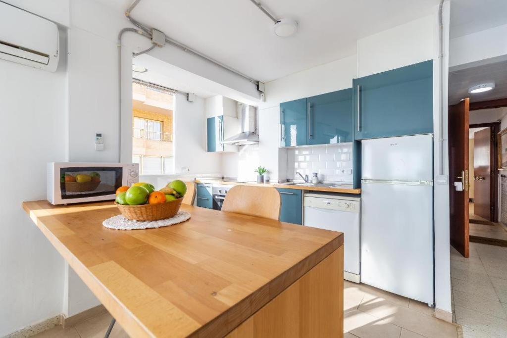 Seaside Boutique Apartment Фуэнхирола Экстерьер фото